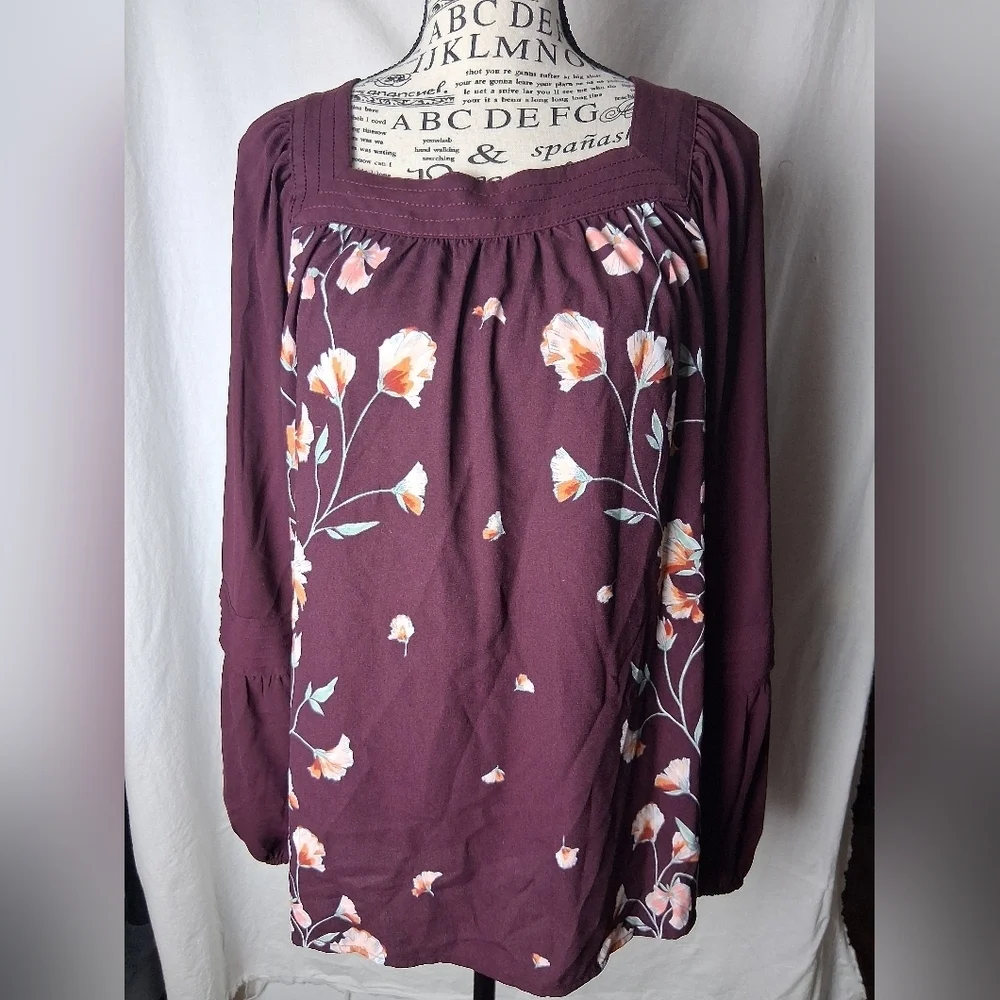 Lauren Conrad Medium Floral Top Long Sleeve Purple - Picture 2 of 7